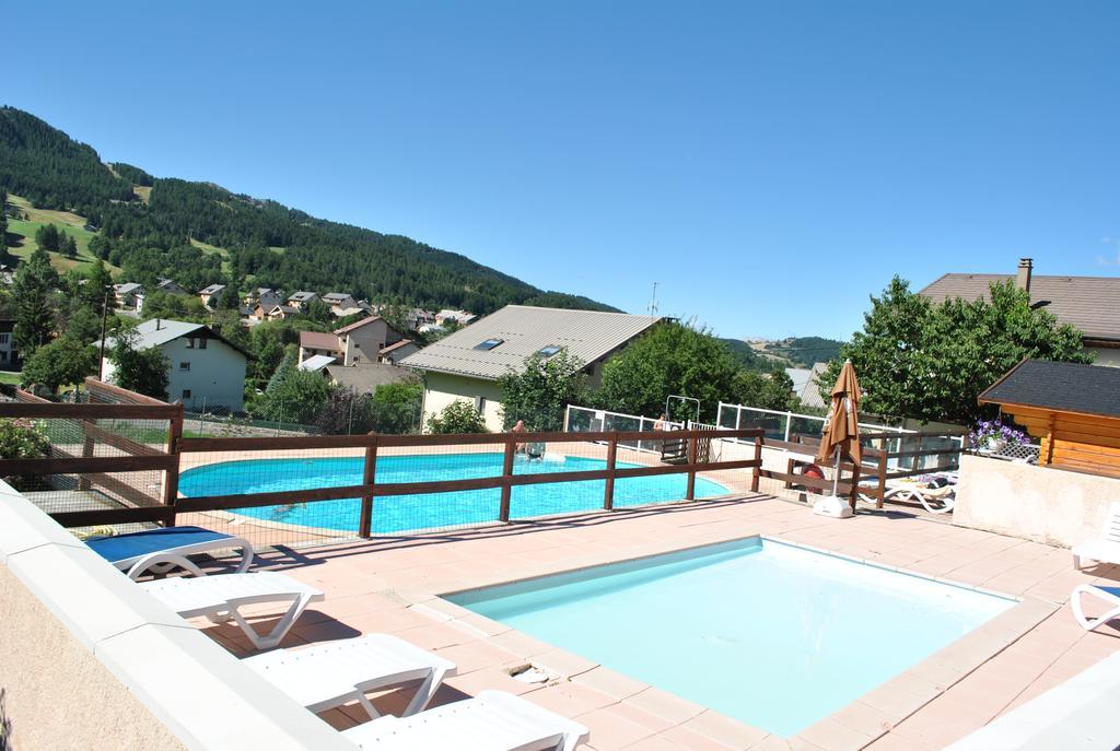 Les Hauts Des Auches อองเซลล์ ภายนอก รูปภาพ
